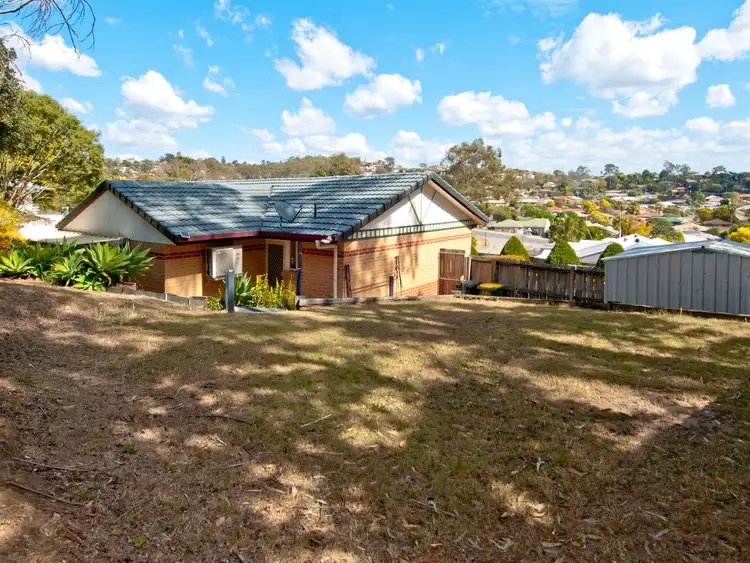 Second view of Homely house listing, 3 Tokai Court, Edens Landing QLD 4207