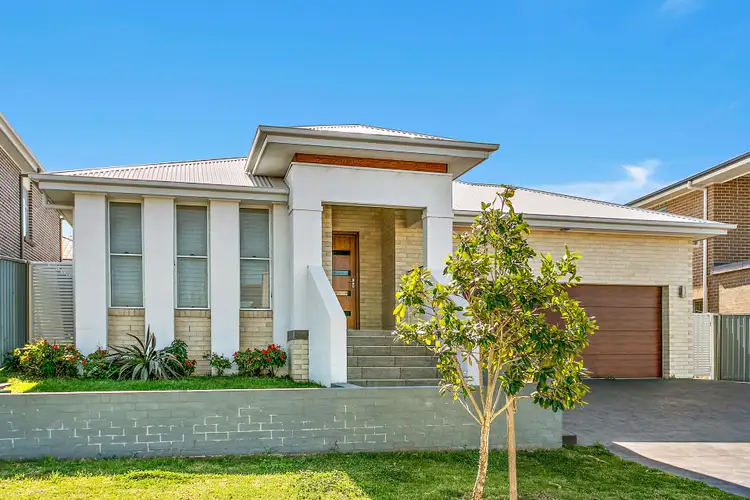 3 Lakelands Close, Shell Cove NSW 2529