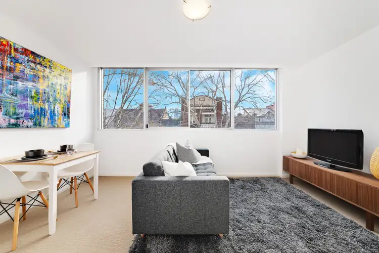 Main view of Homely studio listing, 6/190-192 Victoria Street, Potts Point NSW 2011