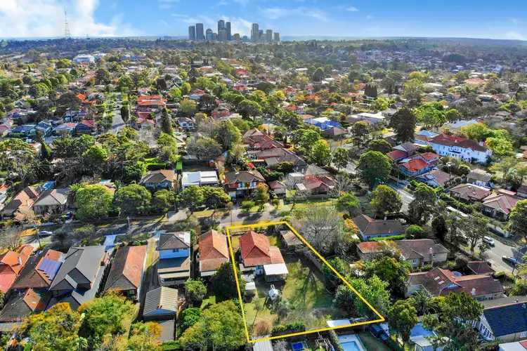 Fifth view of Homely house listing, 1 Remuera Street, Willoughby NSW 2068
