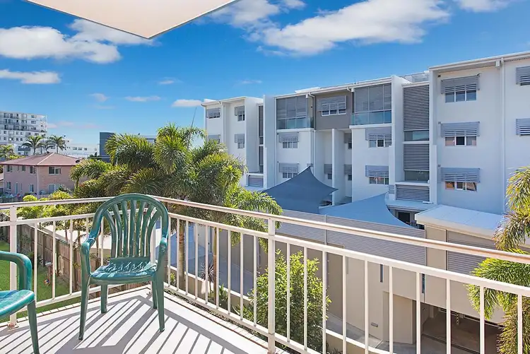Second view of Homely unit listing, Unit 5/4 Oxley Street, Golden Beach QLD 4551