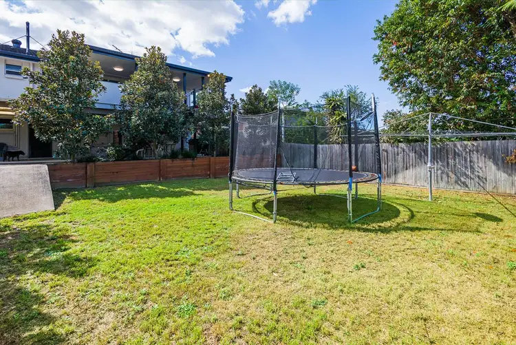 Sixth view of Homely house listing, 5 Brownleaf Street, Mansfield QLD 4122