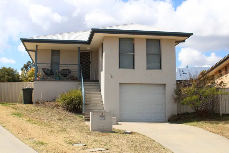 2 Currawong Place, Inverell NSW 2360