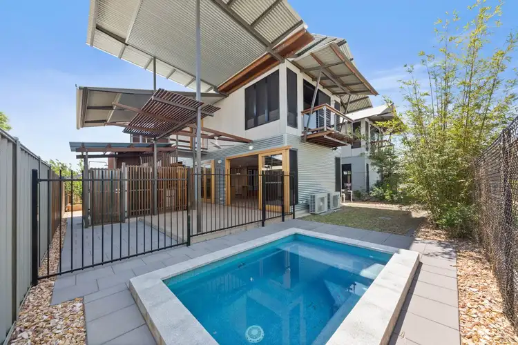 2/20 Ivinson Street, Muirhead NT 810