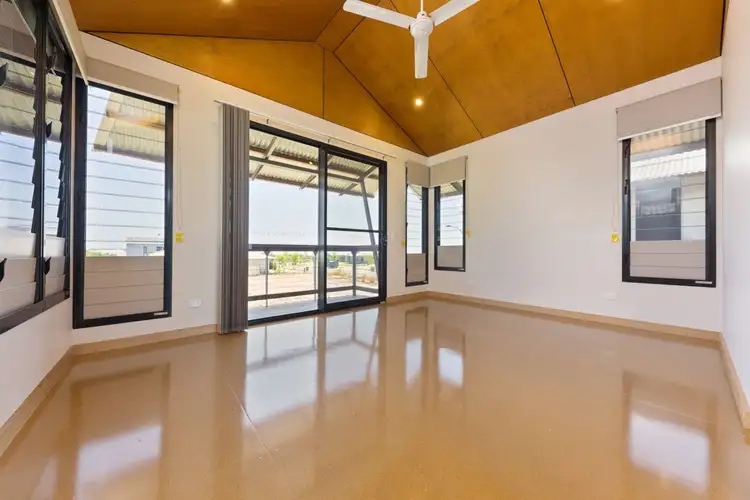 Fifth view of Homely townhouse listing, 2/20 Ivinson Street, Muirhead NT 810