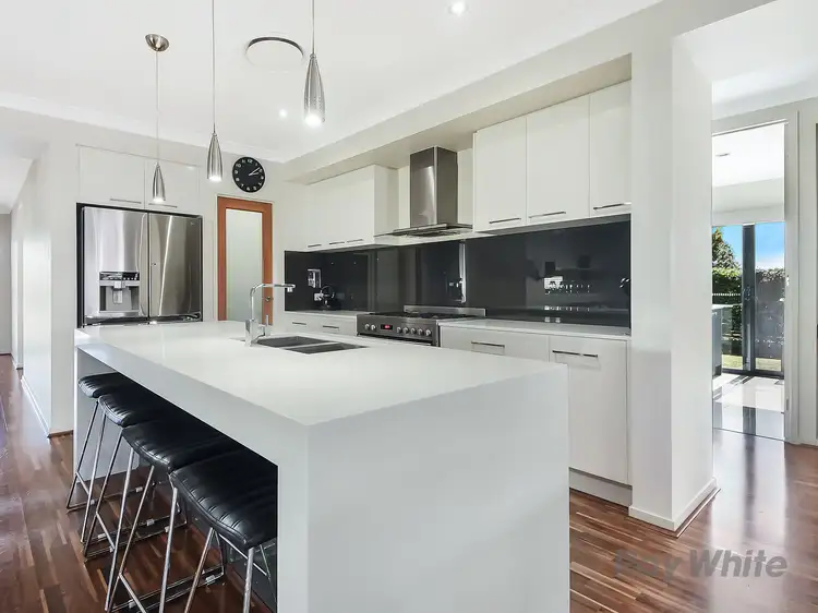 Second view of Homely house listing, 7 Baybreeze Crescent, Murrumba Downs QLD 4503