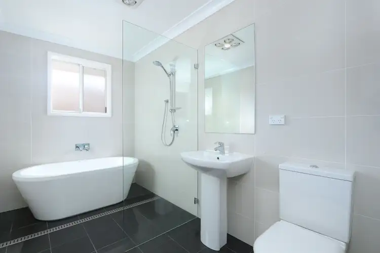Sixth view of Homely villa listing, 7/12 Homedale Crescent, Connells Point NSW 2221