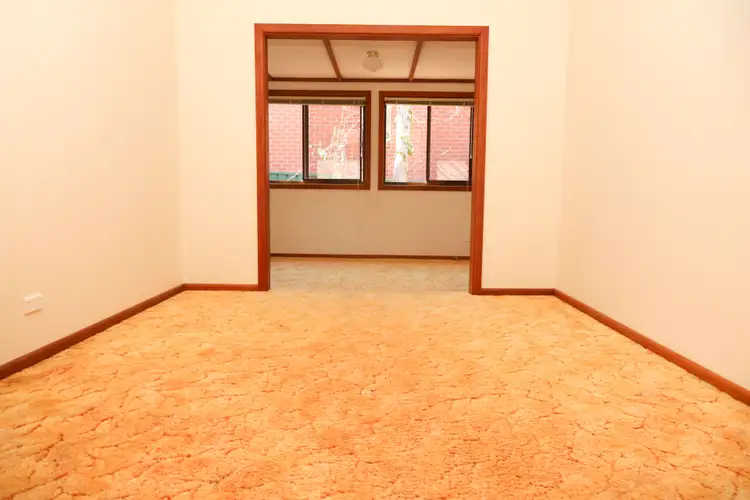 Seventh view of Homely house listing, 10 Noorebar Avenue, Griffith NSW 2680