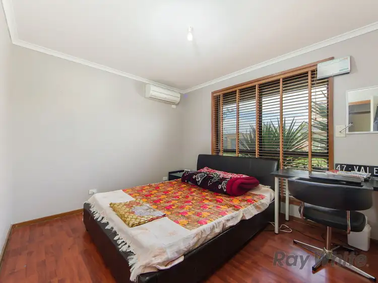 Fourth view of Homely house listing, 3 Honey Grove, St Albans VIC 3021