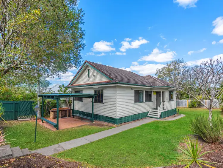 6 Handcroft Street, Wavell Heights QLD 4012
