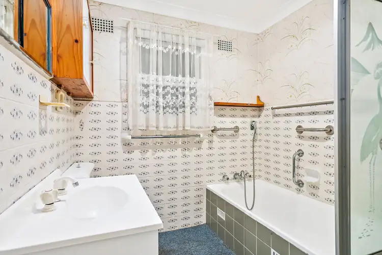 Sixth view of Homely house listing, 13 Malin Road, Oak Flats NSW 2529