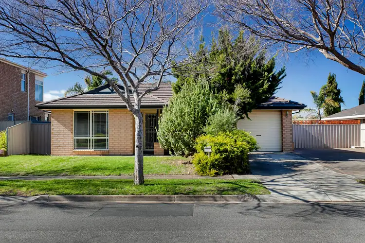 64 Freebairn Drive, Hallett Cove SA 5158