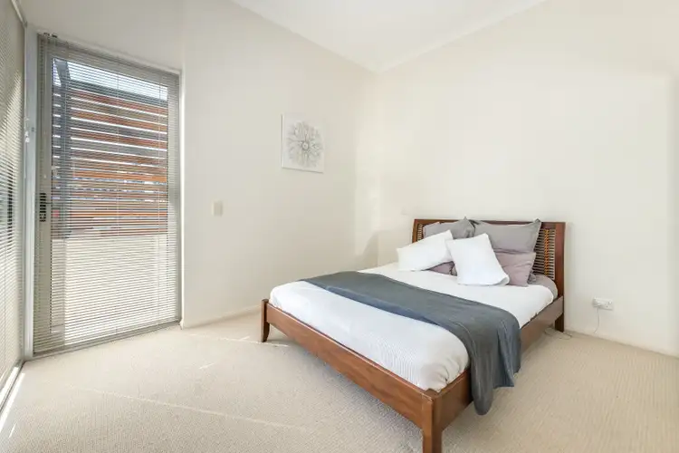 Seventh view of Homely unit listing, 15/5 Carey Lane, Southport QLD 4215