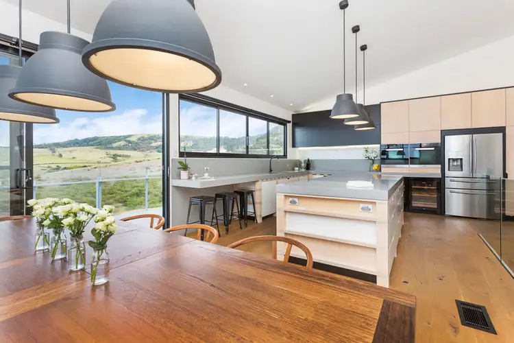 30 Anembo Crescent, Kiama Heights NSW 2533