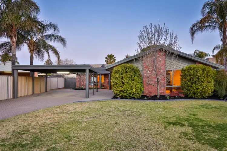 Second view of Homely house listing, 5 Coonawarra Close, Mildura VIC 3500