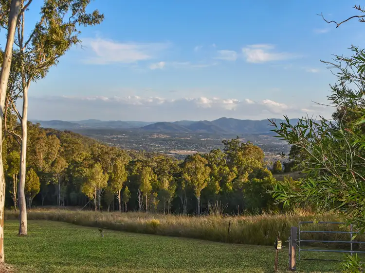 303 Ocean View Road, Ocean View QLD 4521