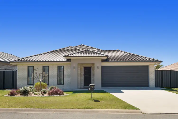 5 McRae Court, Heritage Park QLD 4118