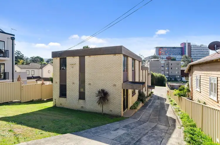 Main view of Homely unit listing, 4/42 Rowland Avenue, Wollongong NSW 2500