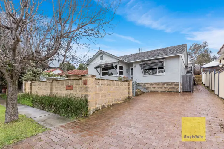 76 Duke Street, Scarborough WA 6019