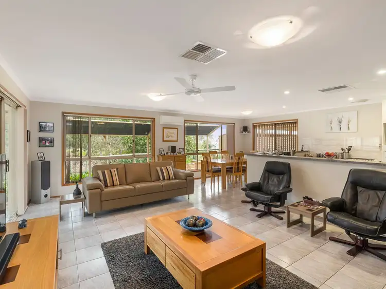 Fifth view of Homely house listing, 10 Middlebrook Court, Woodcroft SA 5162