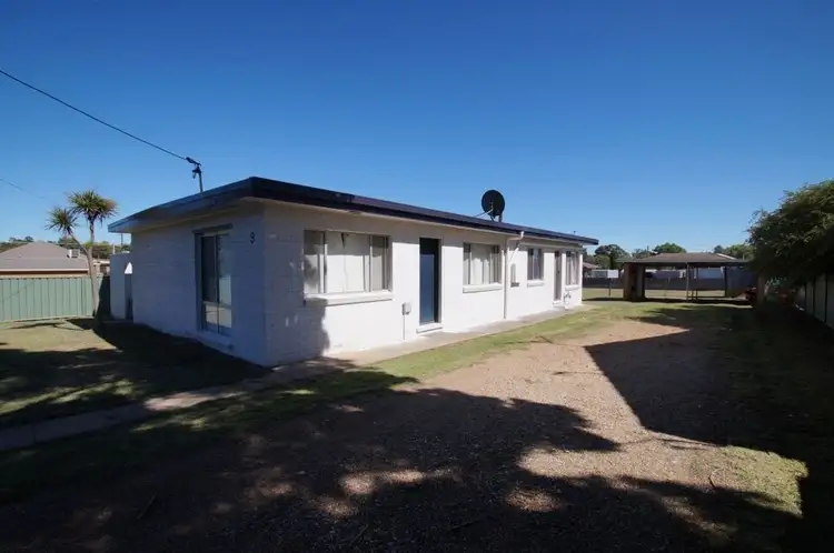 9 James Avenue, Armidale NSW 2350