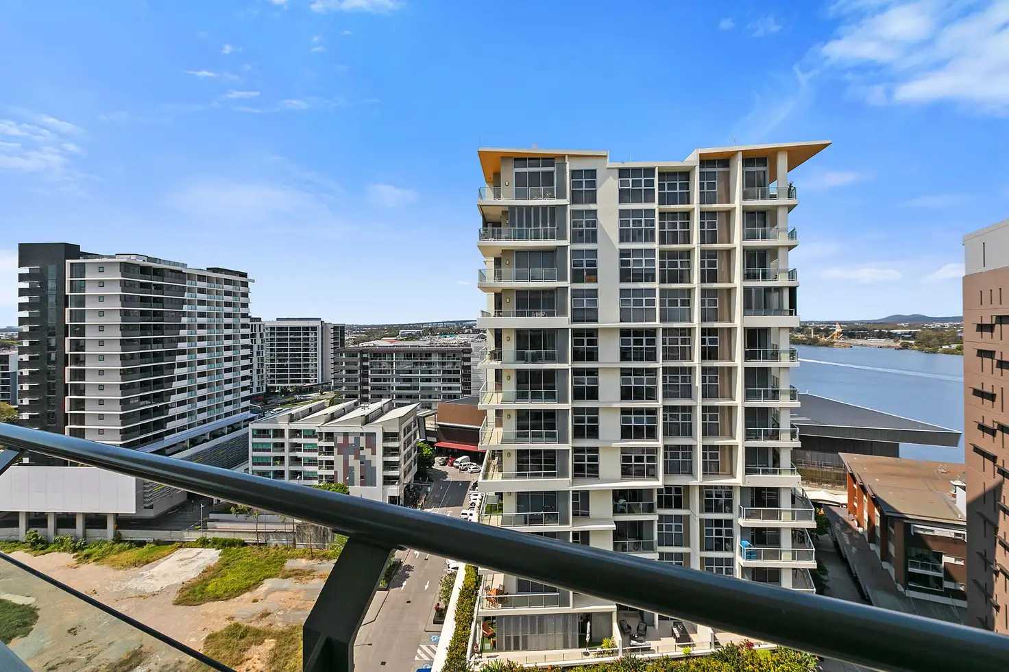 Main view of Homely apartment listing, 51302/37B Harbour Road, Hamilton QLD 4007