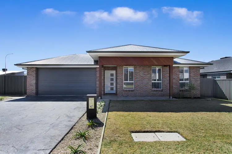 17 Kingham Street, Tamworth NSW 2340