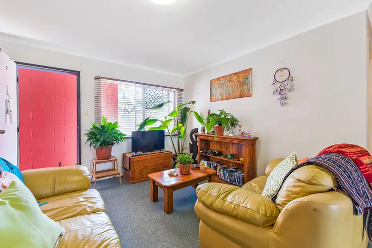 Fifth view of Homely block of units listing, 4 Tarwarri Crescent - Whole Unit Block -, Mooloolaba QLD 4557
