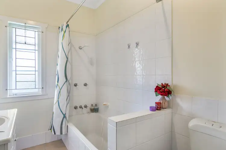 Fifth view of Homely house listing, 40 Hutton Avenue, Wynnum QLD 4178