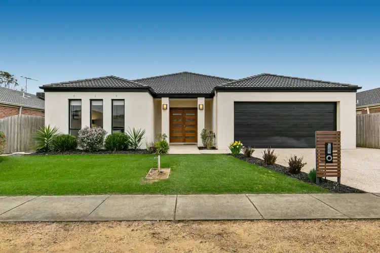 14 Trafford Road, Carrum Downs VIC 3201
