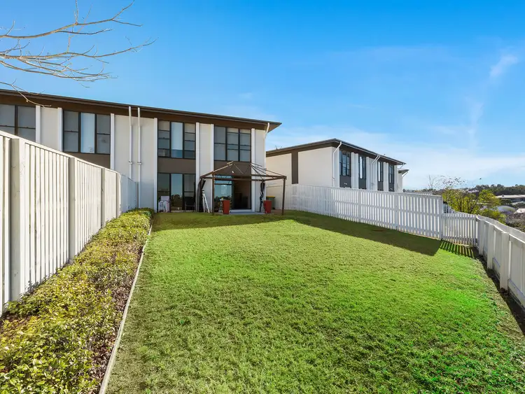 43/18 Archipelago Street, Pacific Pines QLD 4211