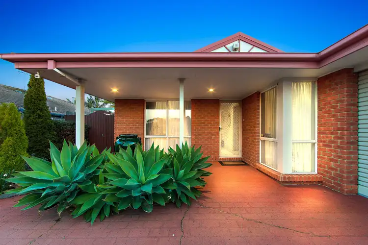 4 Manuka Court, Frankston South VIC 3199