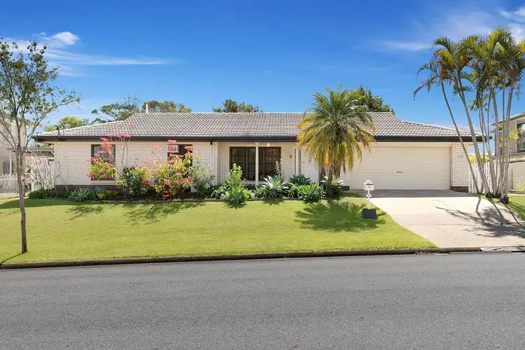 24 Deniven Street, Corinda QLD 4075