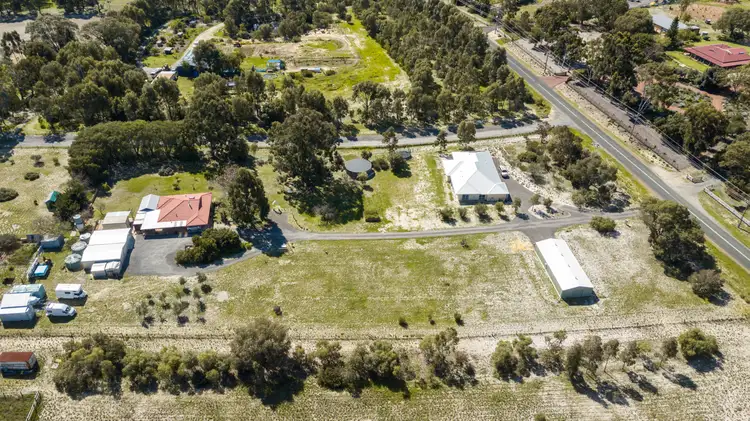 111 Karri Street, Karnup WA 6176