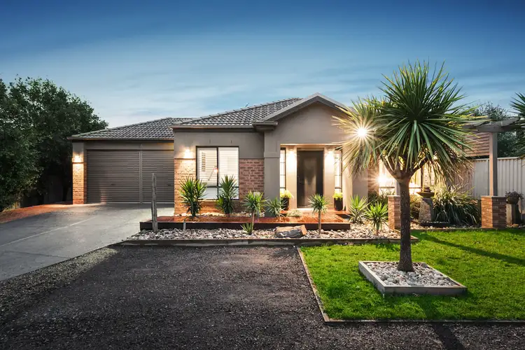 4 Jardine Court, Pakenham VIC 3810