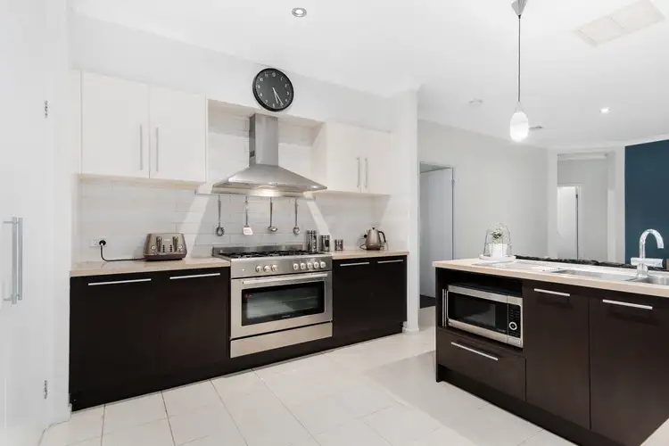 Sixth view of Homely house listing, 4 Jardine Court, Pakenham VIC 3810