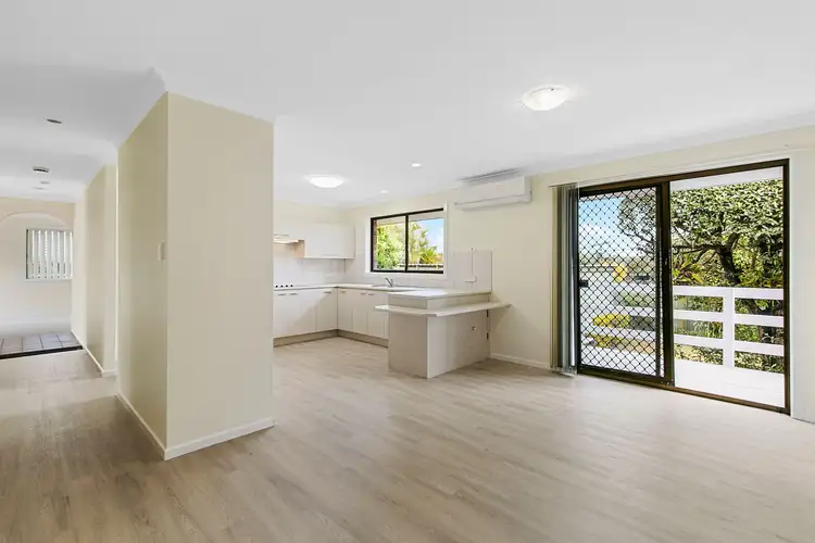 Fifth view of Homely house listing, 5 Winster Court, Alexandra Hills QLD 4161