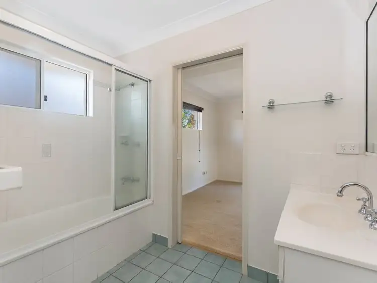Sixth view of Homely house listing, 3 McCullough Court, Annandale QLD 4814