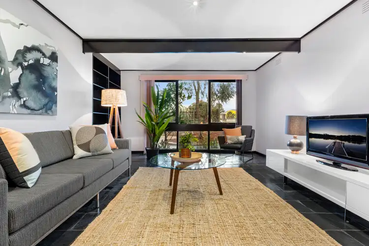 Fifth view of Homely house listing, 17 Balmain Court, Lalor VIC 3075