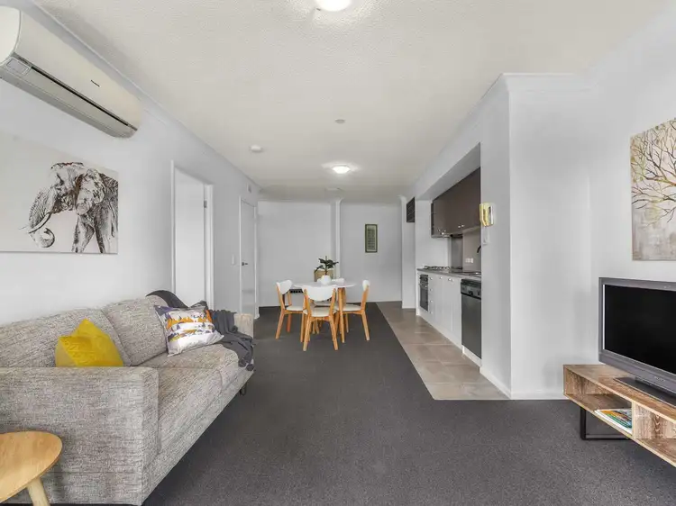54/15 Kitchener Street, Coorparoo QLD 4151