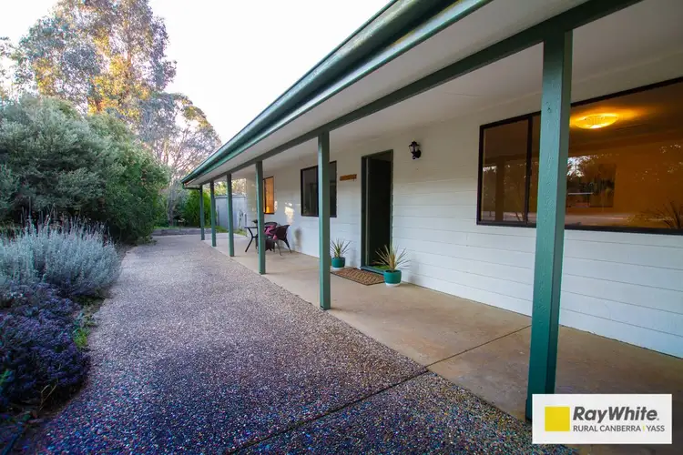 18 Vallance Drive, Murrumbateman NSW 2582