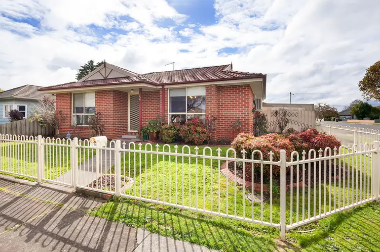 1/156 Walker Street, Sebastopol VIC 3356