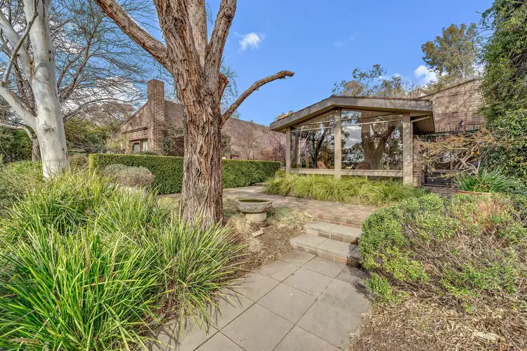 30/83 Crozier Circuit, Kambah ACT 2902