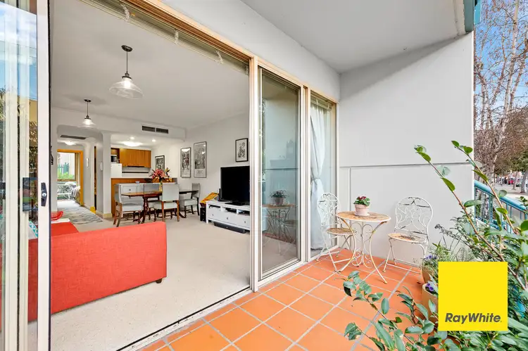 2/28 Wells Street, Southbank VIC 3006