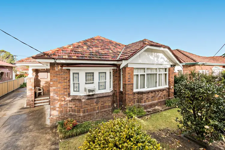 119 Gordon Avenue, Hamilton South NSW 2303