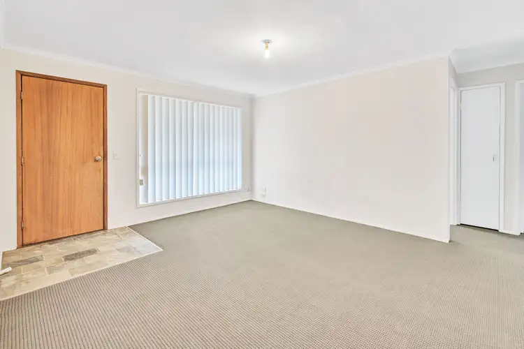 2/4 Hepburn Court, Oxenford QLD 4210