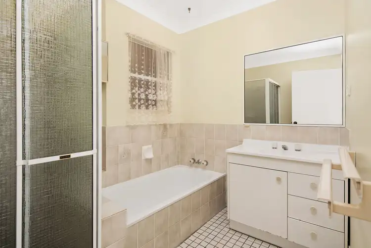 Sixth view of Homely unit listing, 5/39 Wyllie Street, Redcliffe QLD 4020