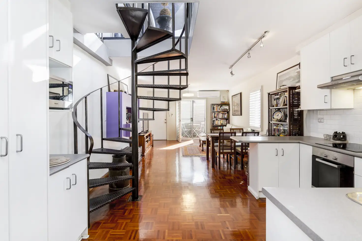 Main view of Homely apartment listing, 2/662 Elizabeth Street, Waterloo NSW 2017