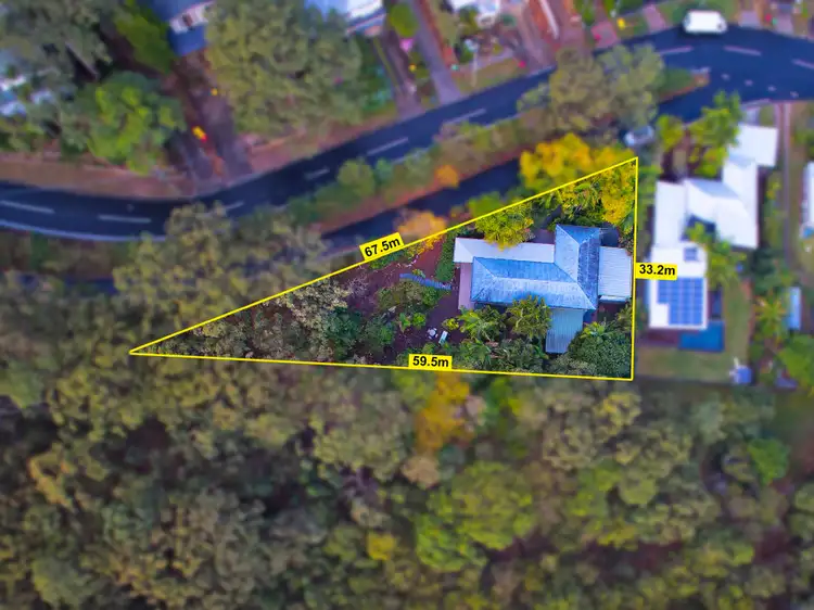 80 Tranters Avenue, Camp Hill QLD 4152