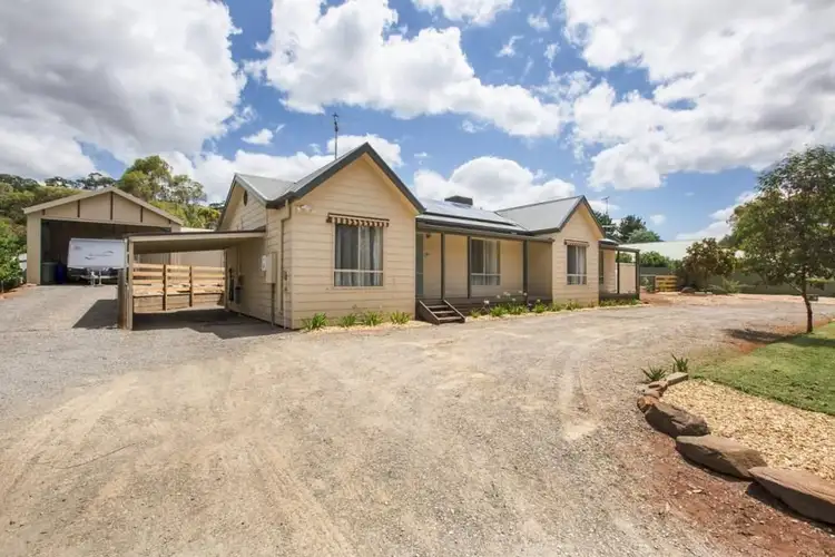 17 Young Road, Kanmantoo SA 5252
